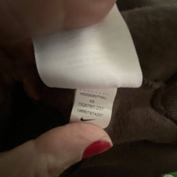 NWT Nike Sportswear Phoenix Fleece Women's Oversized Pullover Hoodie Brown XS - Picture 11 of 11